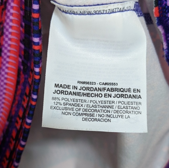 Nike Pro Dri-Fit Aztec Print Pullover - Picture 7 of 8